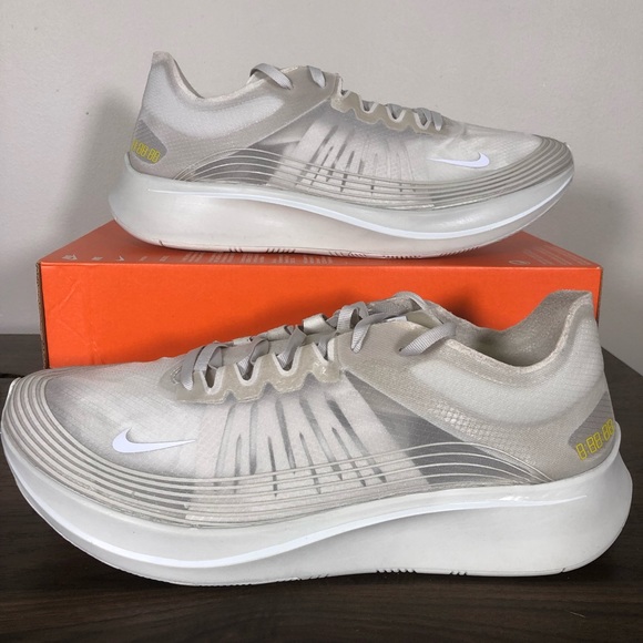 New Nike Zoom Fly SP Light Bone Size 12.5 13 Shoes - Picture 2 of 7